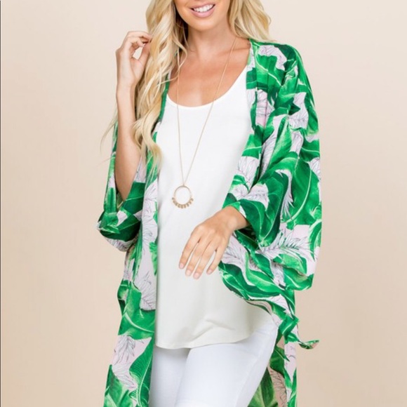 ✴️LAST ONE✴️ SMALL TROPICAL PRINT KIMONO - Picture 6 of 12